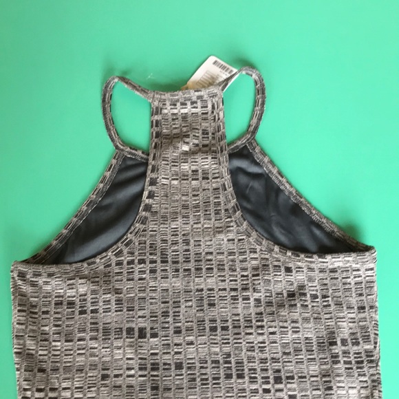 Modern grey dress - Picture 10 of 10